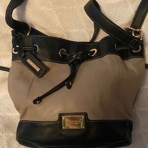 🔥Tignanello Two-Tone Leather Shoulder Bag